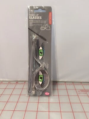 Gafas de maquillaje con lentes abatibles con aumento Kikkerland Foto 1 de 2