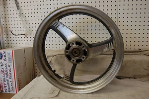 1999 SUZUKI MARAUDER VZ800 FRONT WHEEL/RIM - Picture 1 of 8