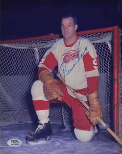 Gordie Howe Red Wings Signed 8x10 Photo Autograph PSA/DNA AO75045 - Picture 1 of 1