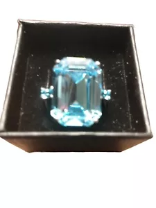 Größe 10 Sterling Ring aus 18x13 mm Aquamarin Kristall von Swarovski (161) - Bild 1 von 5