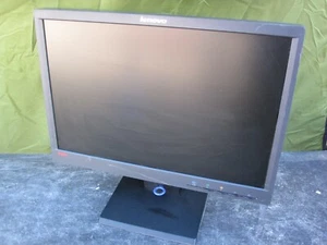Lenovo Thinkvision L1951pwD 19" Widescreen LCD Monitor w VGA/DVI Inputs - Picture 1 of 9