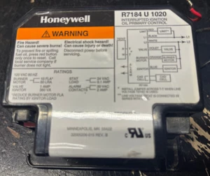 HONEYWELL Primary Control R7184 U 1020 R7184U1020 Y8 - Picture 1 of 2