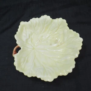 Vintage Carlton Ware Leaf Dish - Picture 1 of 13