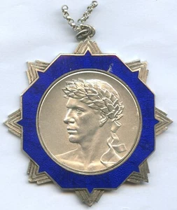 BAYERN - MEDALLA GANADORA DEL 1. CLUB DEPORTIVO ATLÉTICO ASC 92 NUREMBERG 1932 - Imagen 1 de 3
