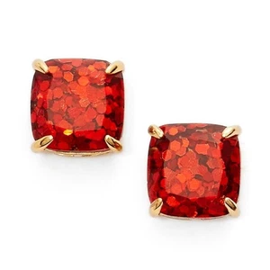 NUEVO CON ETIQUETAS Kate Spade Brillo Mini Pendientes Cuadrados Granate Rojo - Imagen 1 de 5