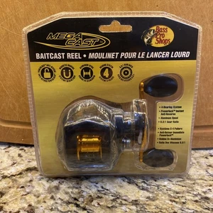 Bass Pro Shop Mega Cast Baitcast reel MCX10HE Older Gen 6.3:1 Ratio Black/Gold  - Picture 1 of 5