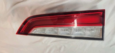 Honda Pilot 2019-2022 lado del pasajero derecho interior LED luz trasera lámpara de respaldo OEM Foto 1 de 4