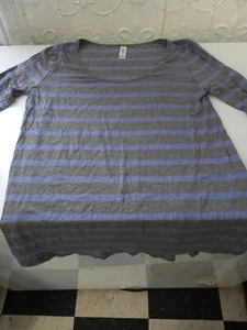 Camiseta LulaRoe Lynnae Nueva con etiquetas Mangas Largas a Rayas Gris y Azul - Imagen 1 de 7