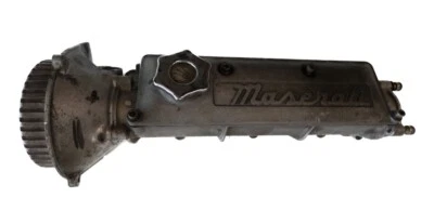 Слева корпус распределительного вала Maserati Biturbo 311020319 341000329 311020316 - Изображение 1 из 4