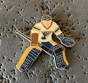 St. Louis Blues Goalie NHL Hockey Pin - Bild 1 von 2