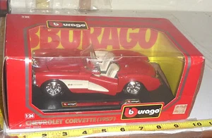 Coche modelo Chevy Corvette 1957 rojo/blanco de colección - fundido a presión - escala 1:24 - nuevo en caja - Imagen 1 de 9