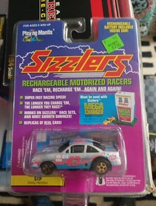 1996 SIZZLERS STP #43 Bobbie Hamilton NASCAR ricaricabile motorizzato racer - Foto 1 di 3