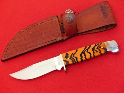 RARE Case XX USA Hunter Bengal Tiger Stripe 678 3-1/2 Fixed Blade Knife mint - Image 1 of 4
