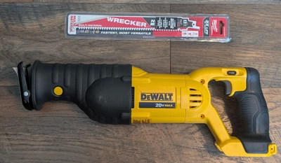 DEWALT DCS380 20V Reciprocating Saw, WITH Bonus New Blades - FREE SHIPPING! - Image 1 of 4