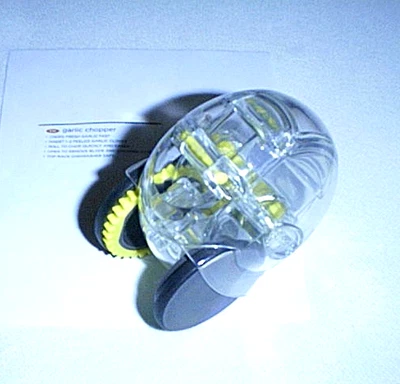 NOVA ferramenta de cozinha Chef'n GARLIC CHOPPER - Imagem 1 de 3