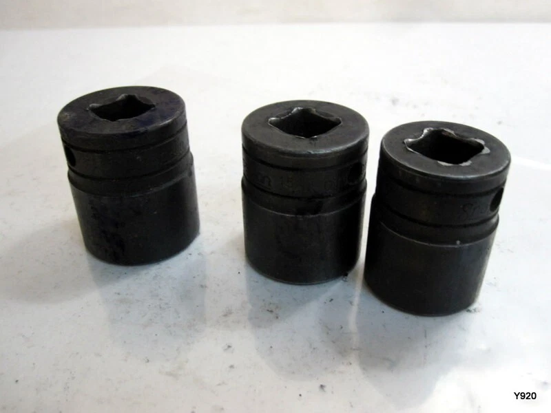 Snap on set of 3 sockets read description - Image 1 of 4