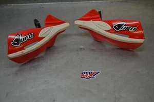 Protege mains UFO - Imagen 1 de 2