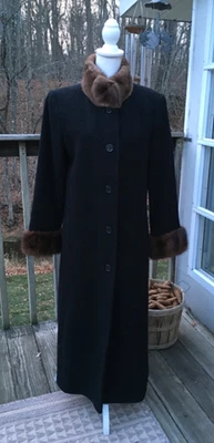 Abrigo largo vintage de lana de cordero negro de Marvin Richards talla 8P Foto 1 de 4