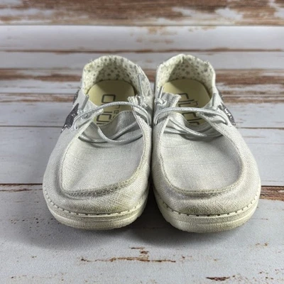 Sapatos infantis Hey Dude Wendy prata estrela estilo 130123921 tamanho Y3 manchas de grama - Imagem 1 de 4