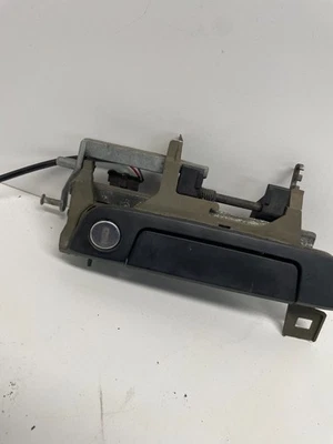 BMW E36 318 323 325 328 M3 ПРАВАЯ ПАССАЖИРСКАЯ ВНЕШНЯЯ ДВЕРНАЯ РУЧКА С ОДНОЙ ВИЛКОЙ H25 - Изображение 1 из 4