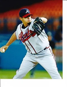 ATLANTA BRAVES OSCAR VILLARREAL SIGNED 8X10 - Picture 1 of 1