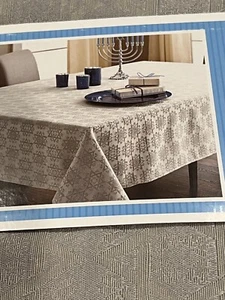 Oblong Tablecloth 60x104 Target Brand Silver  - Picture 1 of 5