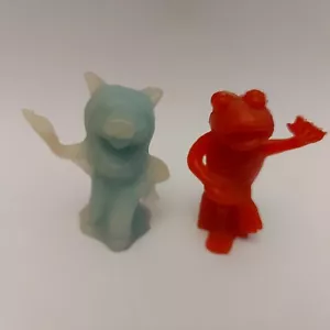 Vintage Muppet Show Kermit und Miss Piggy Kunststoff Spielzeug Figuren - 4,5 cm - Bild 1 von 8
