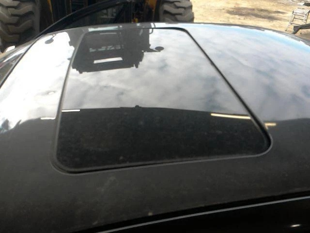 00 01 02 03 04 05 PONTIAC BONNEVILLE Roof Glass (glass Only) - Image 1 of 1