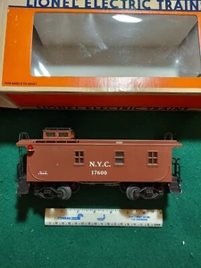 LIONEL #6-17600 NEW YORK CENTRAL LIGHTED CABOOSE - Picture 1 of 5