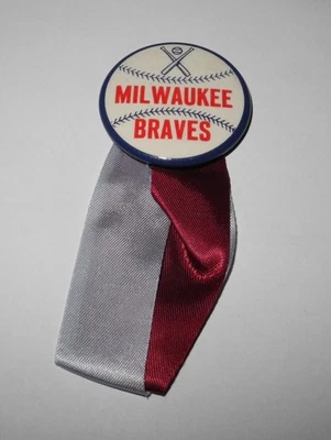 1957 Baseball Milwaukee Braves World Series National League Champions Pin Button - Image 1 of 2