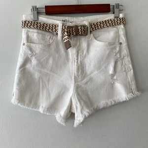 No Boundaries White Distressed Cut Off Shorts With Belt Juniors 7 - Picture 1 of 5