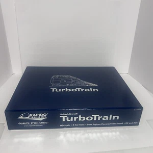 Rapido Trains 200002 Penn Central TurboTrain HO Gauge Diesel Passenger Train Set - Picture 1 of 12