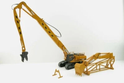 Case CX800 Demolition Excavator - Conrad 1:50 Scale Diecast Model #2923/0 New - Image 1 of 4