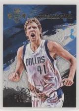 2015-16 Panini Court Kings Expressionists Dirk Nowitzki #26 HOF