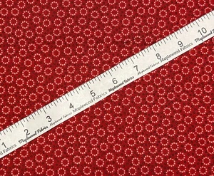 REMNANT: "HOMETOWN SCHOOLHOUSE RED" 100% cotton fabric scrap (6.5" X 42") - Imagen 1 de 4