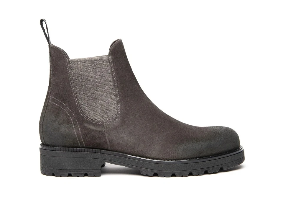 NeroGiardini Stivaletti Chelsea Uomo in Camoscio Grigio - Immagine 1 di 4