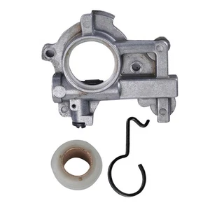 Useful Oil pump Kit Replacement Spring Worm Gear 1122 640 3205 Chainsaw - Picture 1 of 5