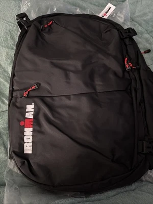 Mochila de viaje Iron Man - Bolsa de viaje de gran capacidad - Varios compartimentos Foto 1 de 4