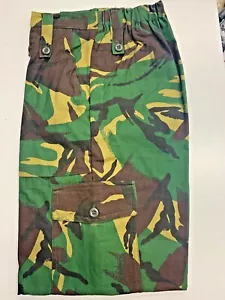 JUNGEN ARMEY HOSE 13/14 Jahre DPM tarnfarben elastische Taille brandneu schickes Kleid - Bild 1 von 7