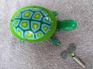 Vintage Wind Up Tortoise / Turtle Litho Tin Toy New in Box - Picture 1 of 6