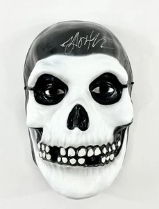 Doyle Wolfgang von Frankenstein Signed Misfits Vacuform Hardshell Mask Punk Rock - Picture 1 of 4