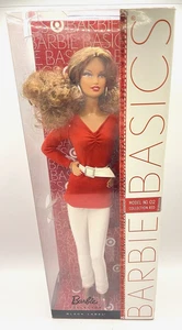 2011 Target Exclusive Barbie Basics Model No. 02 Sammlung rote Puppe NRFB - Bild 1 von 12