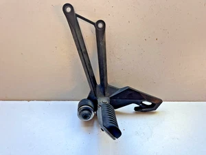 KAWASAKI ZX 1000 FUSSRASTE LINKS/STUFE UND SEITLICHE HALTERUNG - Bild 1 von 7