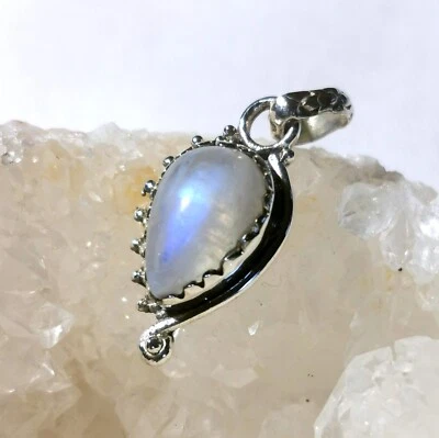 Anhänger mit Regenbogen Mondstein, 925er Silber - Labradorit - Weiß - Bild 1 von 4