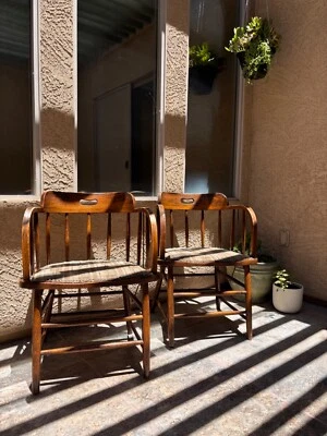 Sillón antiguo de madera de arce del siglo XX de S. Bent & Bros Foto 1 de 4