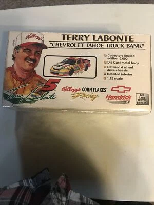 1996 Terry Labonte Chevrolet tahoe Bank Limited Edition Die Cast Kelloggs (2-29) - Image 1 of 2