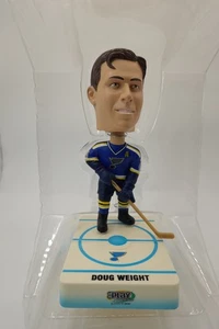 2001-02 Upper Deck Playmakers Doug Weight Autographed Bobblehead St Louis Blues - Picture 1 of 9