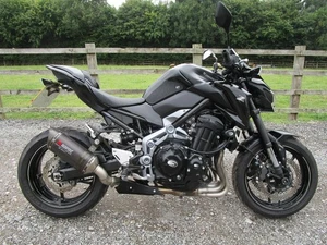 2017 Kawasaki Z900 ZR PERFORMANCE EDITION .Black,Only 9,900 Miles.Nice Spec - Picture 1 of 20