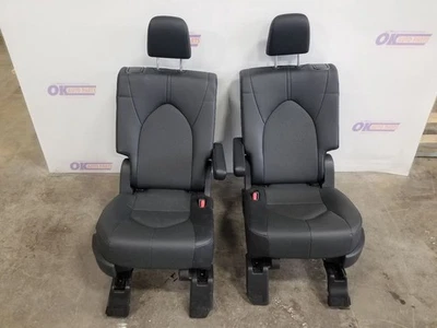 24 2024 TOYOTA GRAND HIGHLANDER REAR BUCKET SEAT SET BLACK LEATHER  Foto 1 de 4