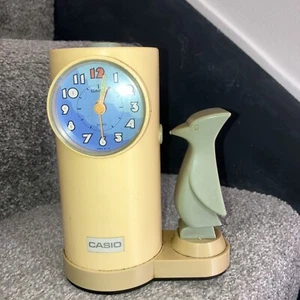 Vintage 1985 Casio AC-110 Reveil Robot Action Woodpecker Working - Picture 1 of 6